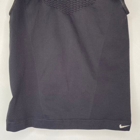 Nike Sphere Black Seamless Compression Training Sleeveless Top Size Small - Picture 5 of 9
